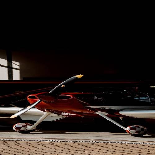 آیدا شاه قاسمی درین شب ها 